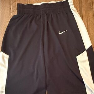 Nike Men's Black and White Athletic Shorts